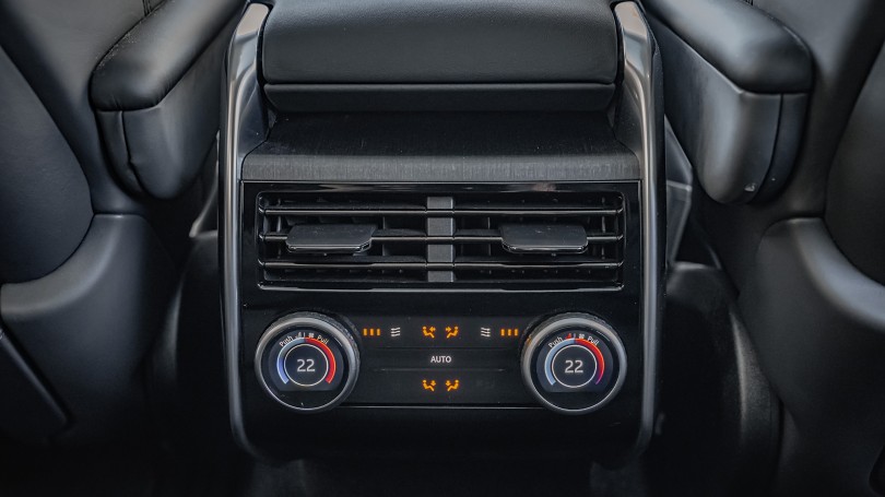 2023 Land Rover Range Rover 17