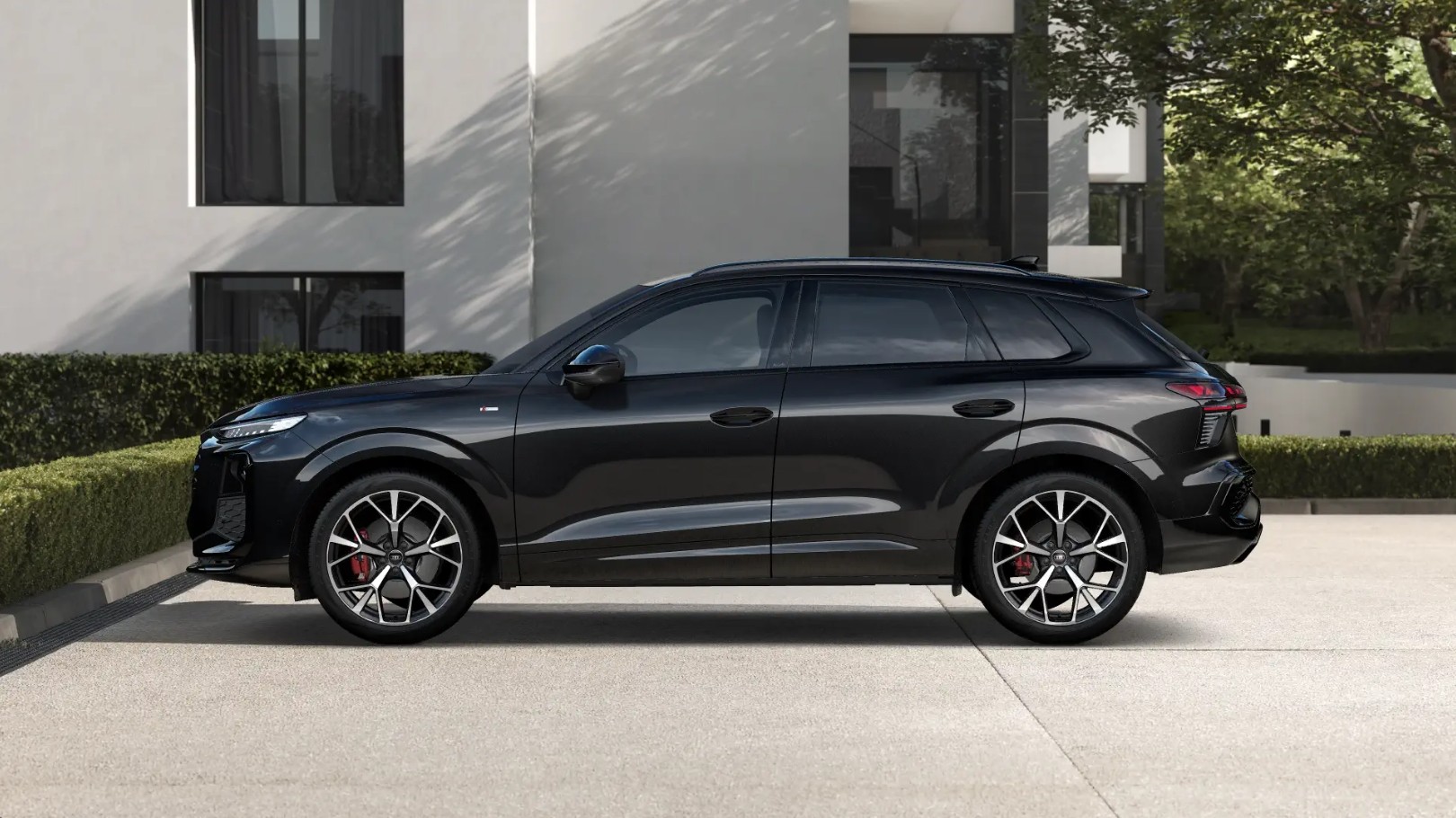 Audi Q3 SUV TFSI quattro 195 kW