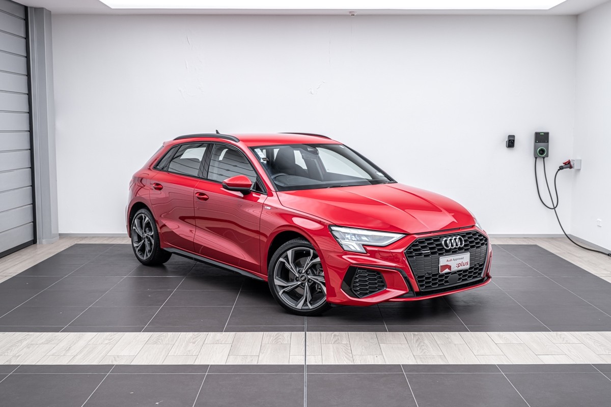 Audi A3 40 TFSI QUATTRO S LINE