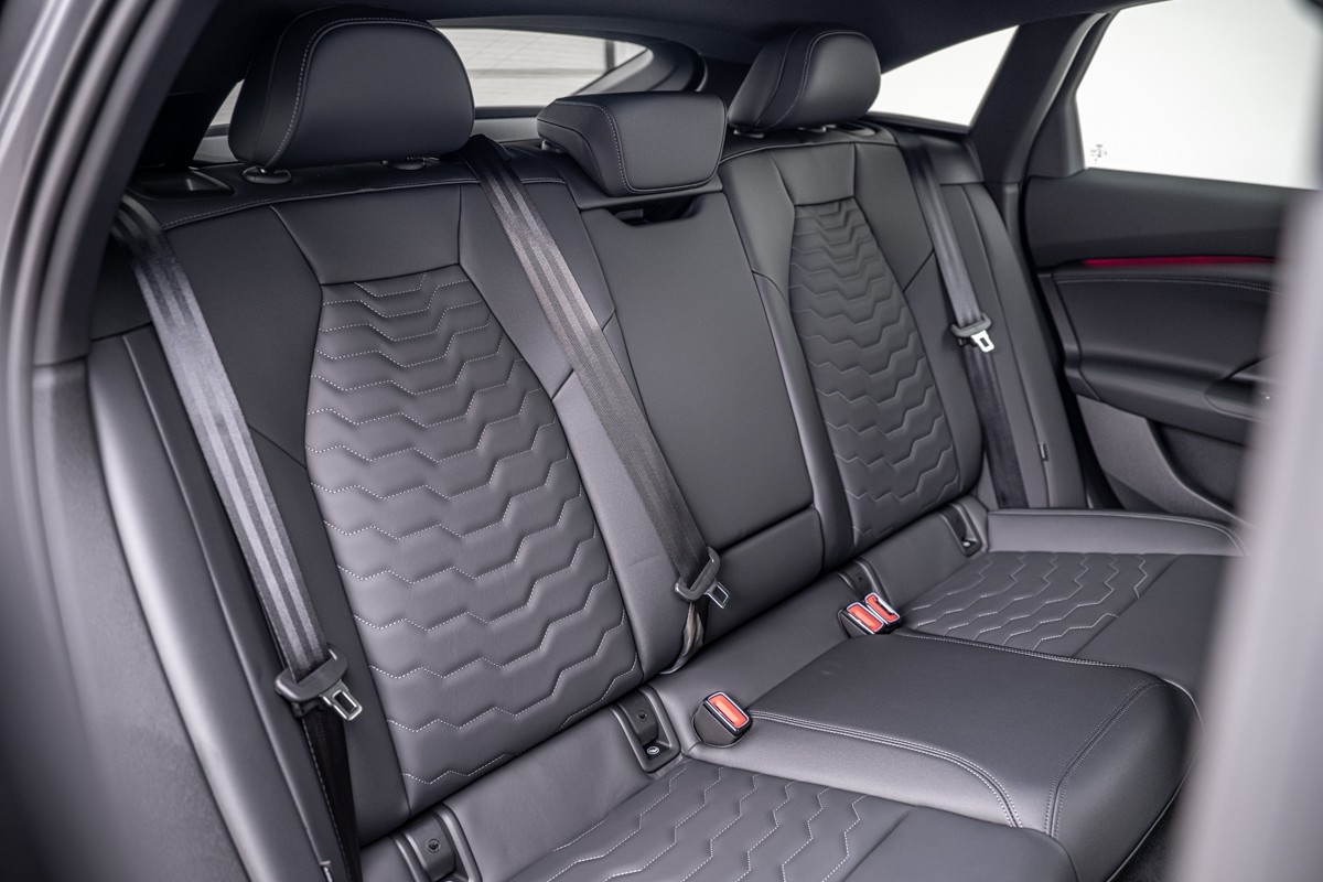 Audi A6 E-TRON QUATTRO SPORTBACK