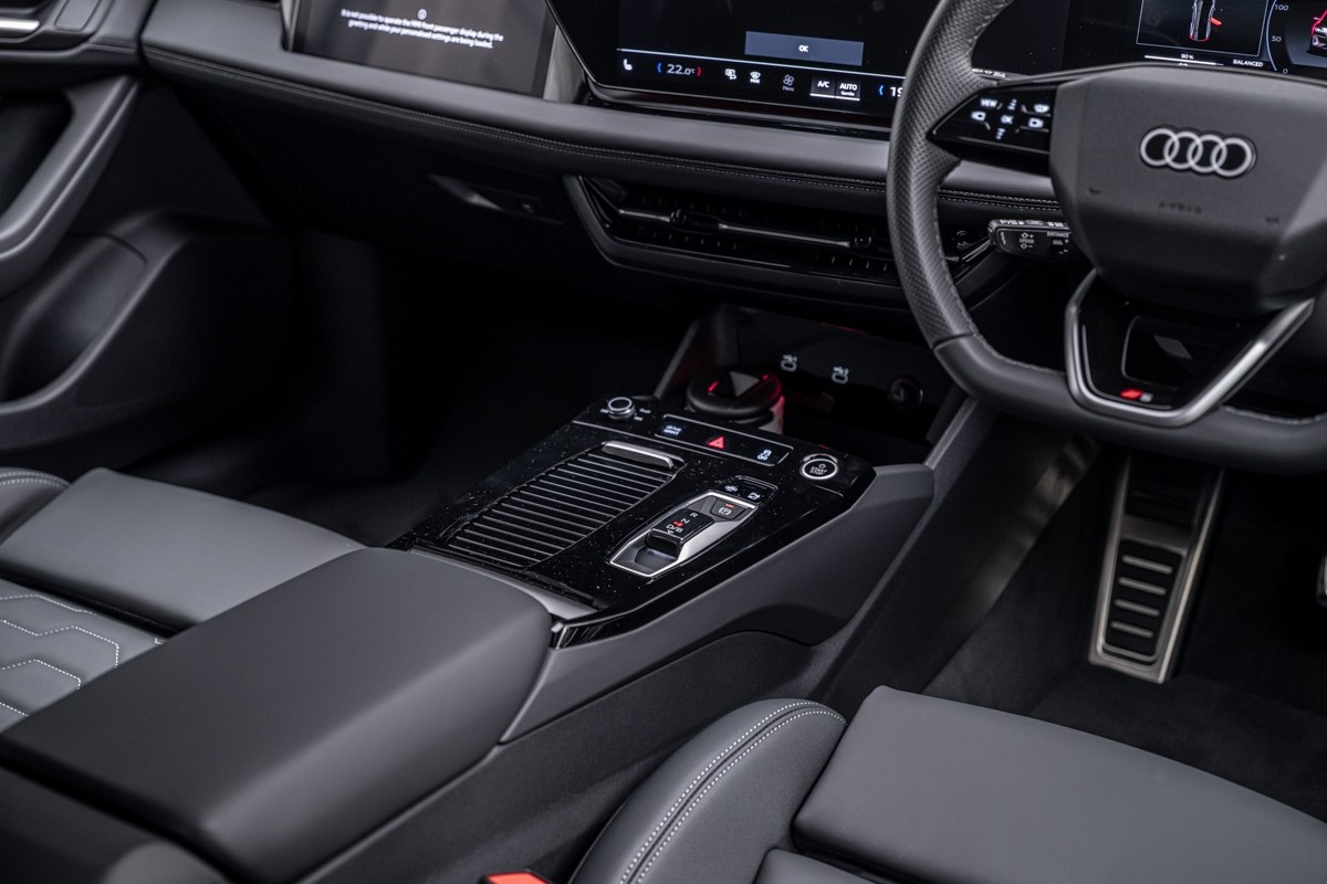 Audi A6 E-TRON QUATTRO SPORTBACK