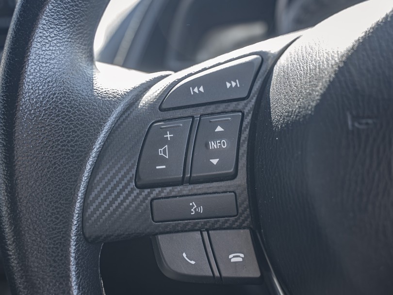 2016 Mazda 2 12