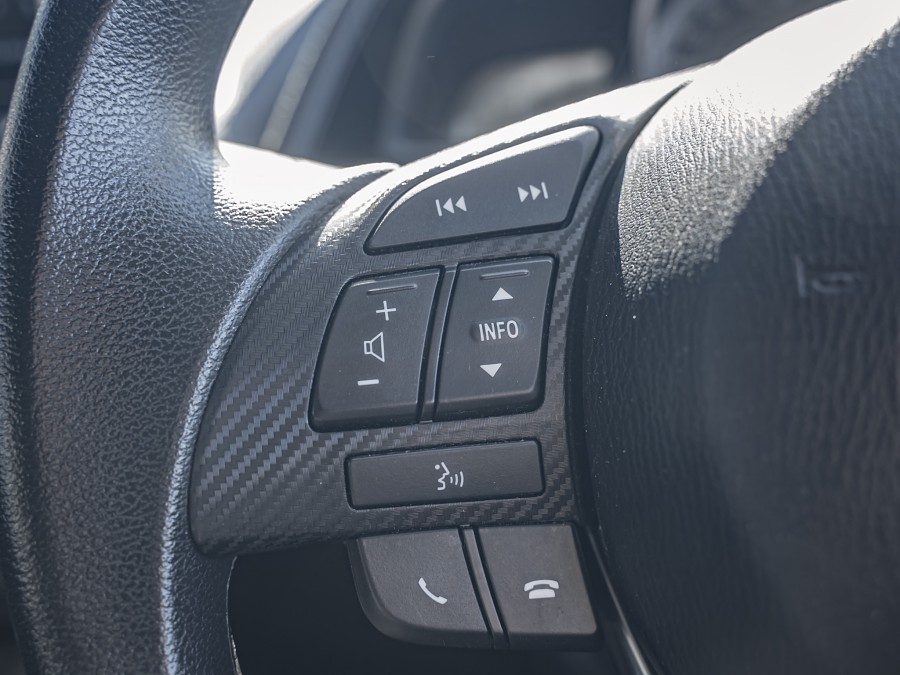 2016 Mazda 2 12