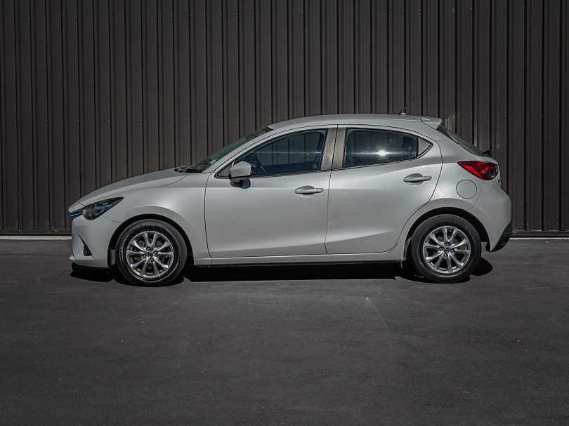 2016 Mazda 2 5