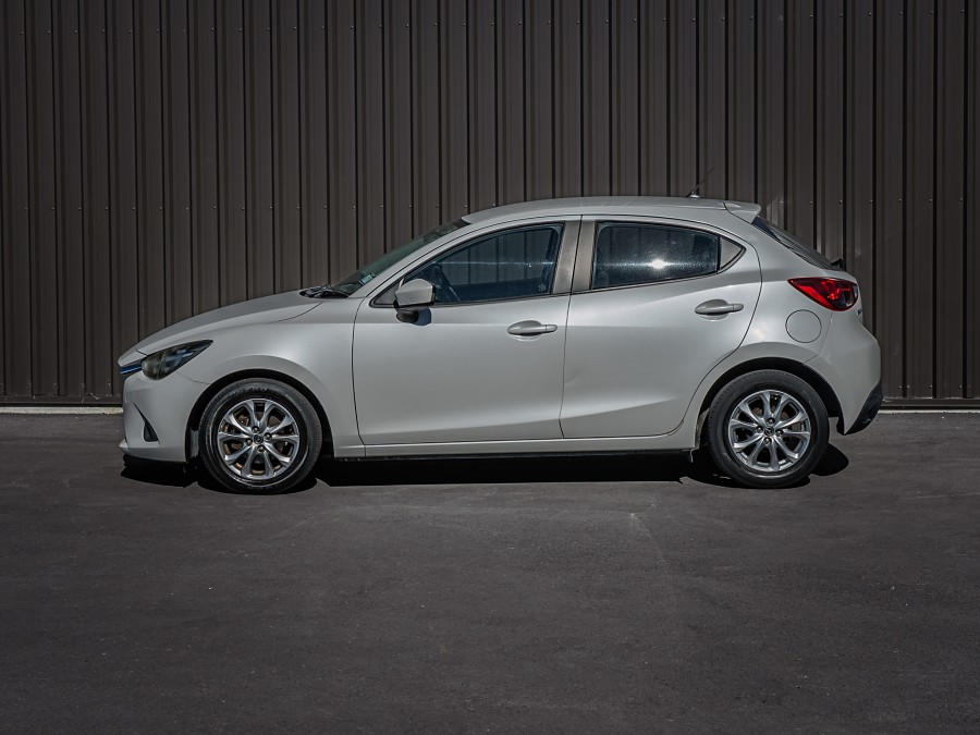 2016 Mazda 2 5
