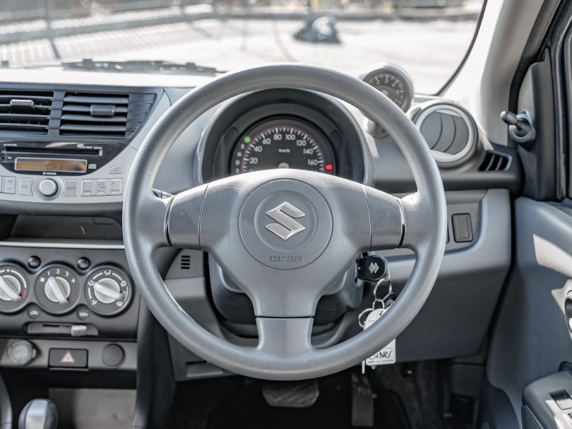 2012 Suzuki Alto 11