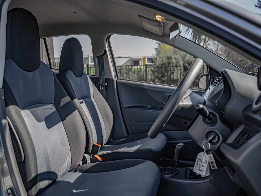 2012 Suzuki Alto 8