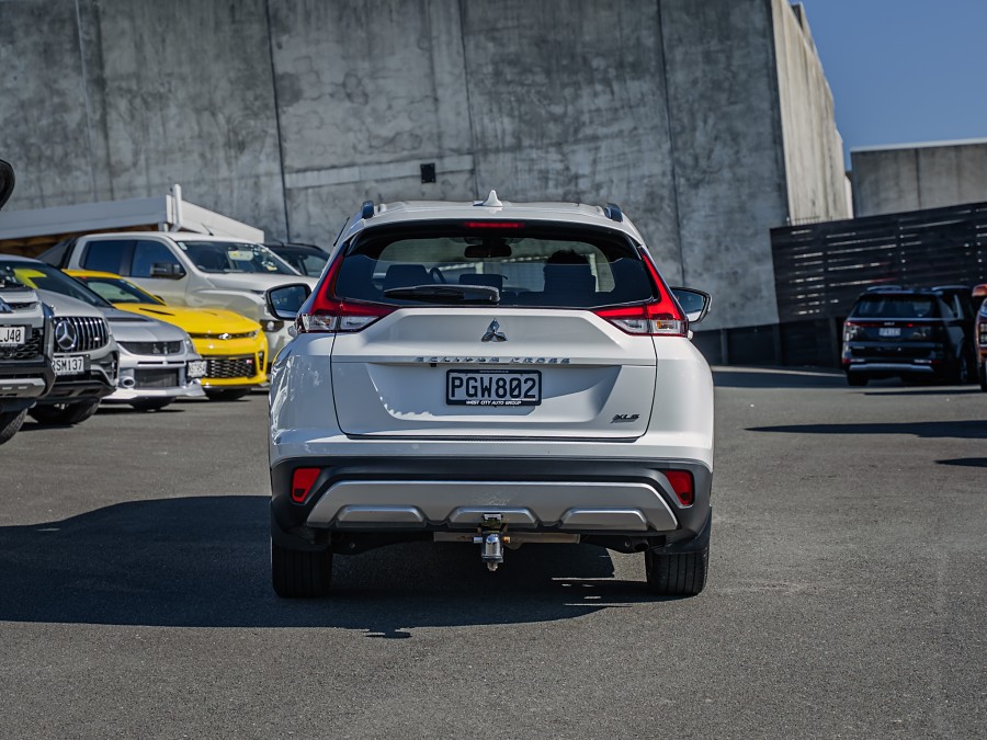 2022 Mitsubishi Eclipse Cross 4