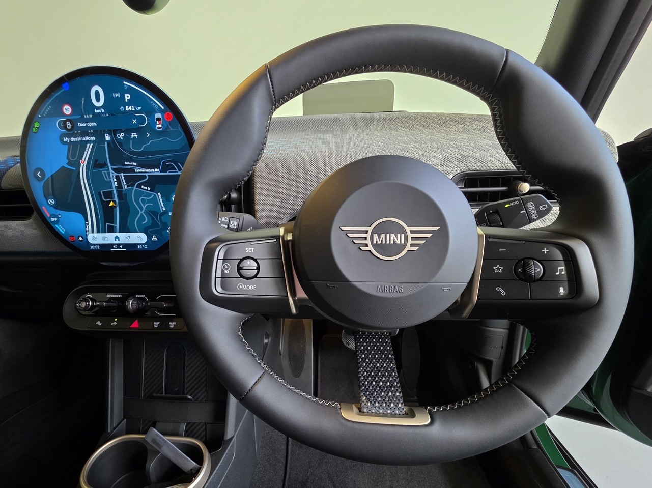 MINI Cooper 5 Door C Favoured Spec