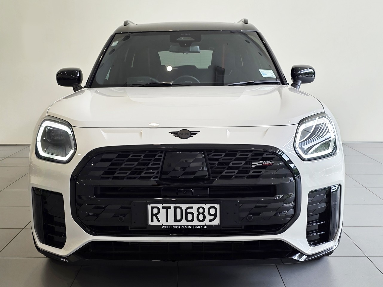 MINI Countryman S All4 John Cooper Works Style Package
