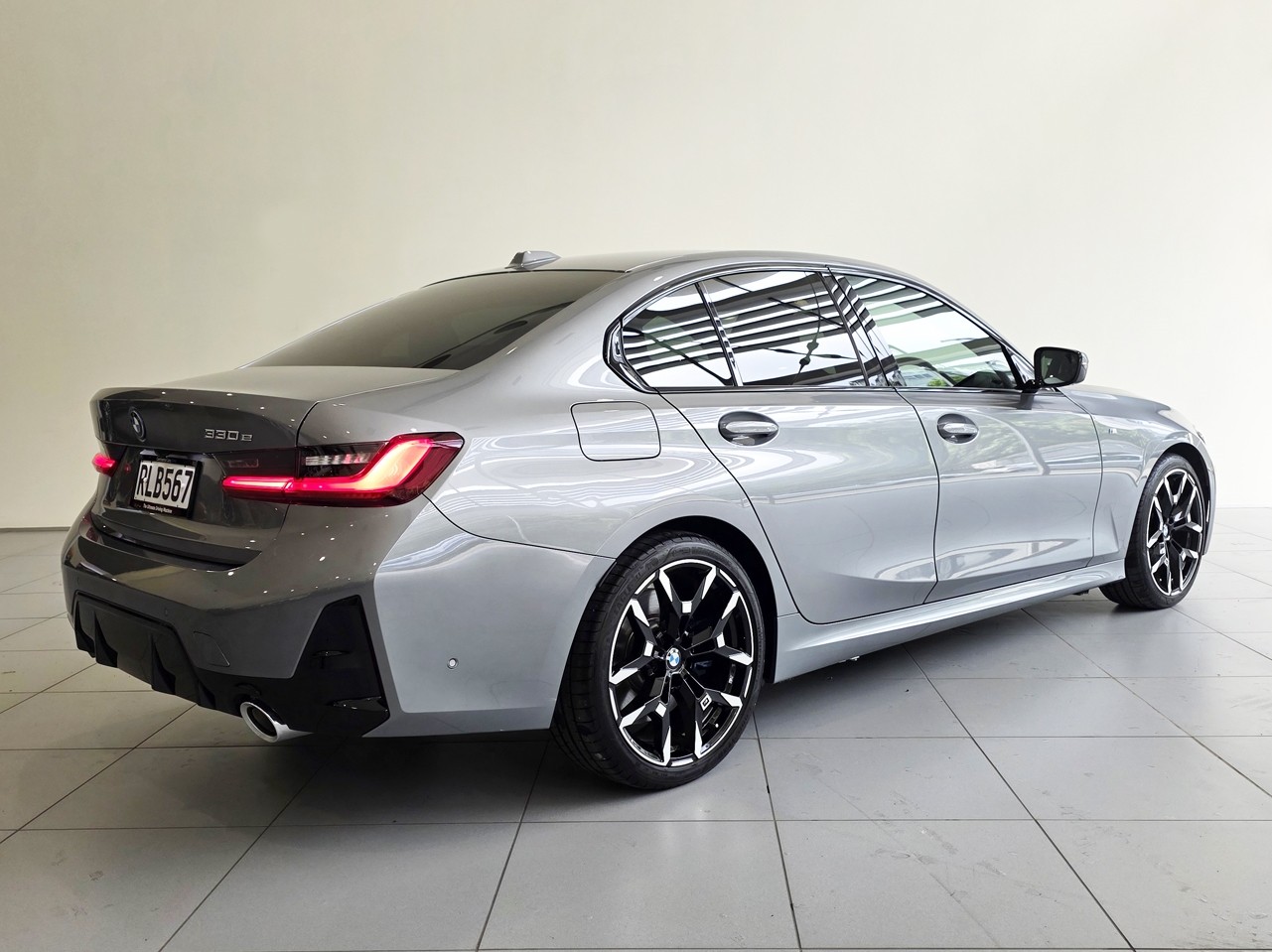 BMW 330e PHEV M Sport package