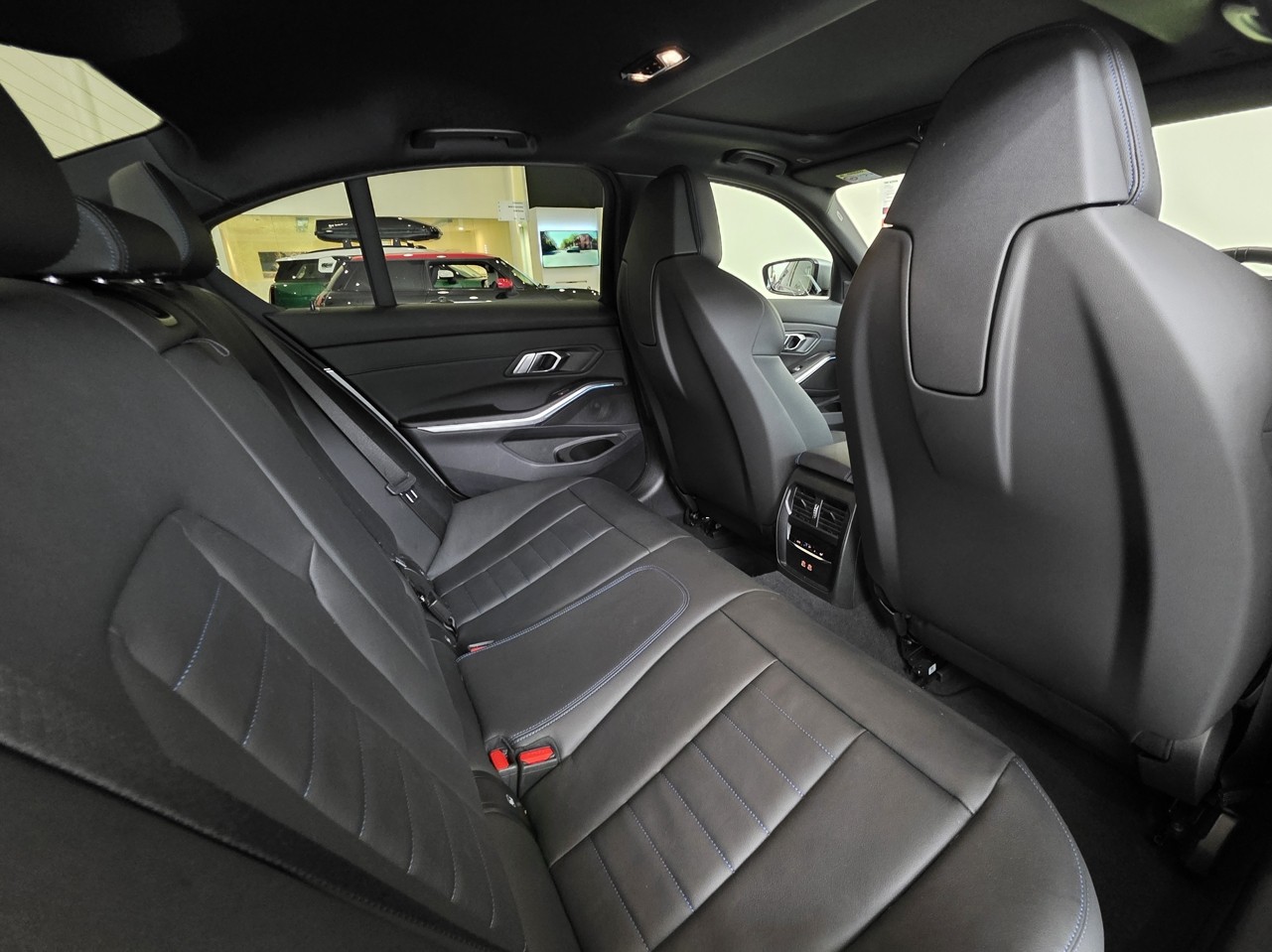 BMW 330e PHEV M Sport package