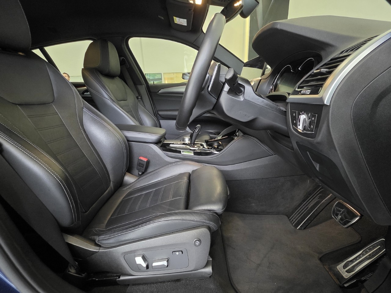 BMW X4 xDrive30i M Sport - Innovations