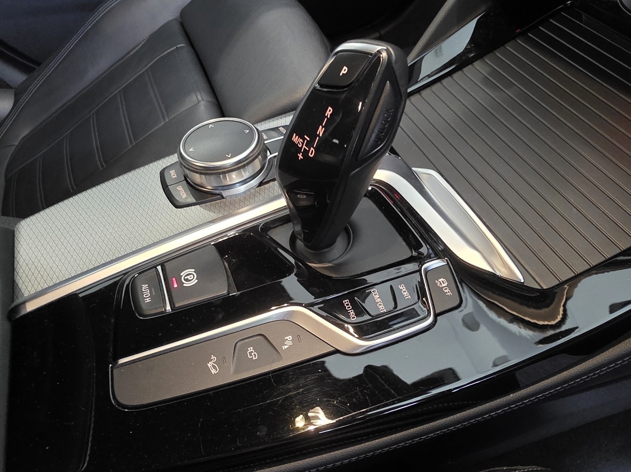 BMW X4 xDrive30i M Sport - Innovations