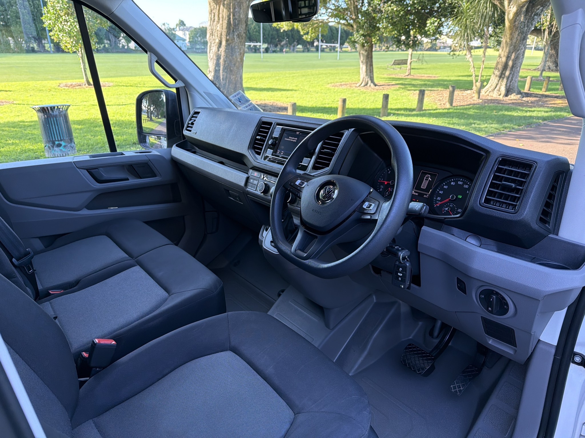 Volkswagen Crafter 35 MWB 103 2.0DT/8AT