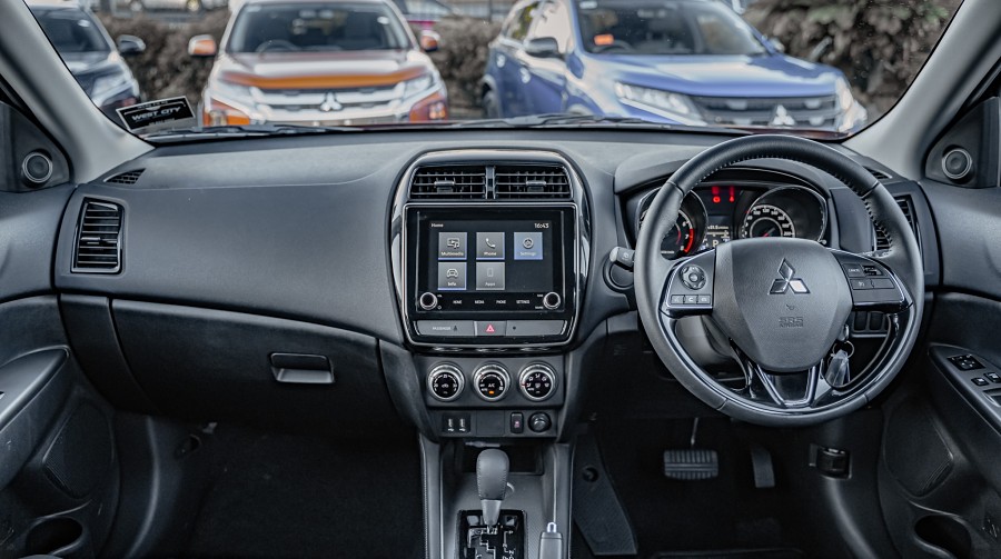 2025 Mitsubishi ASX 10
