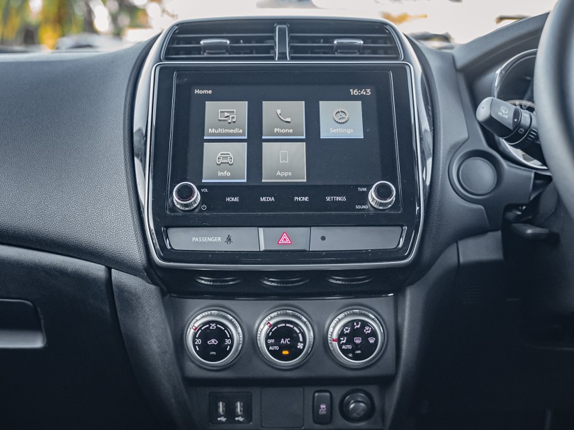 2025 Mitsubishi ASX 15