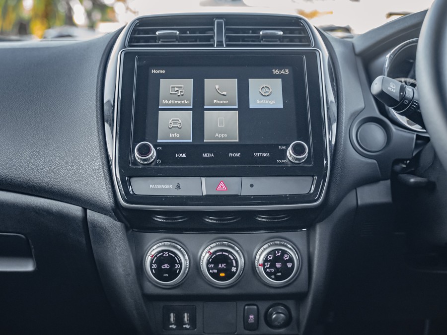 2025 Mitsubishi ASX 15