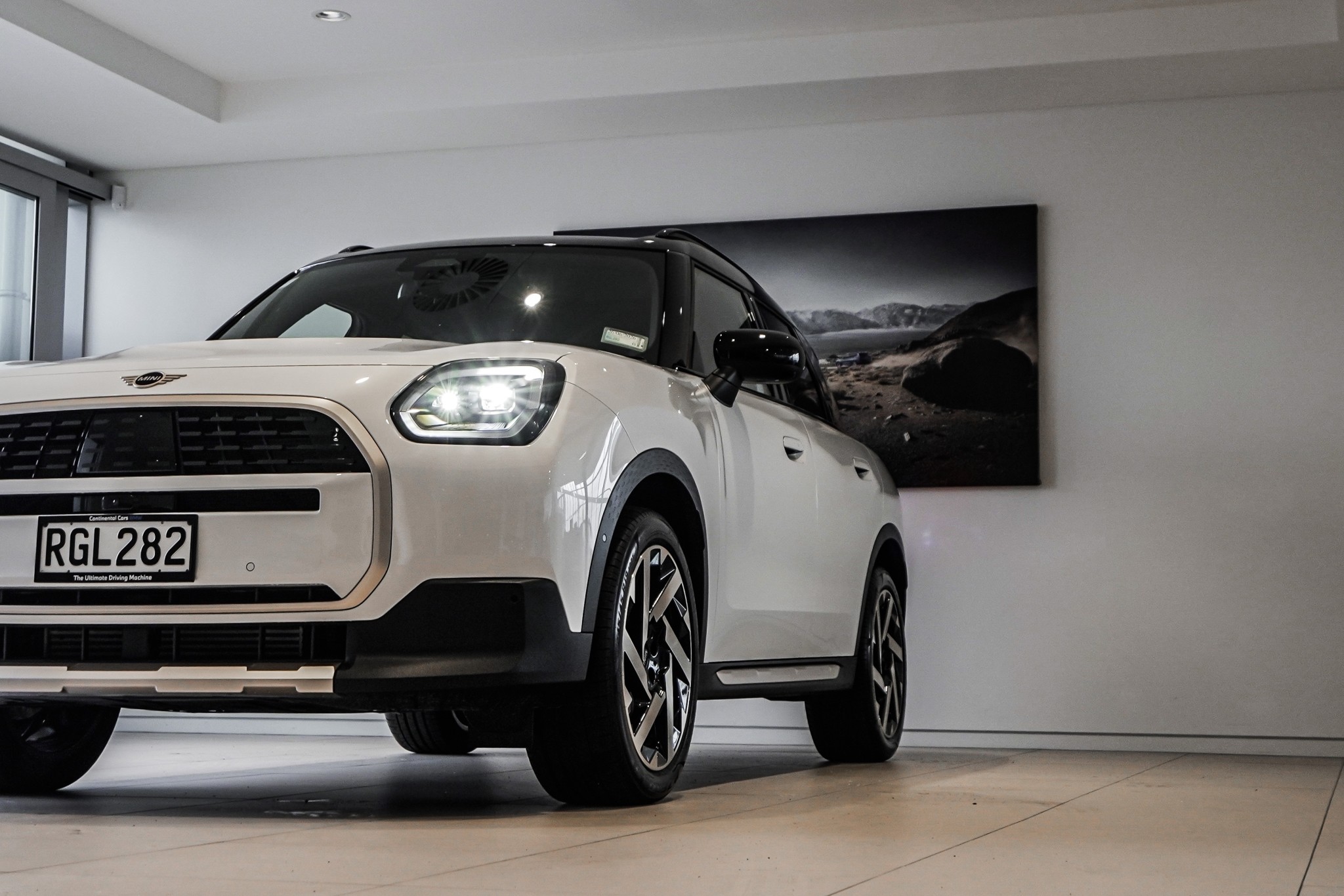 MINI Countryman 1.5L Turbo | Favoured