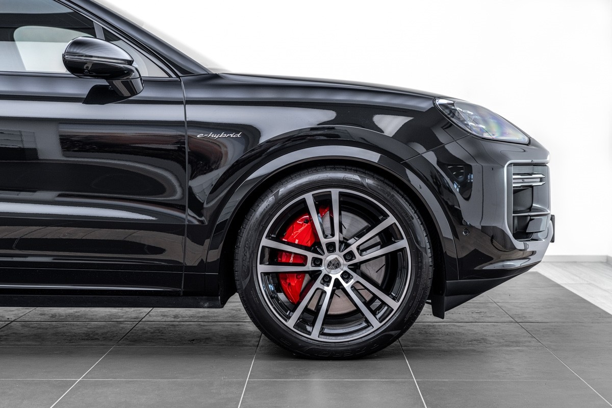 Porsche Cayenne Turbo E-Hybrid Coupe (E3 II)