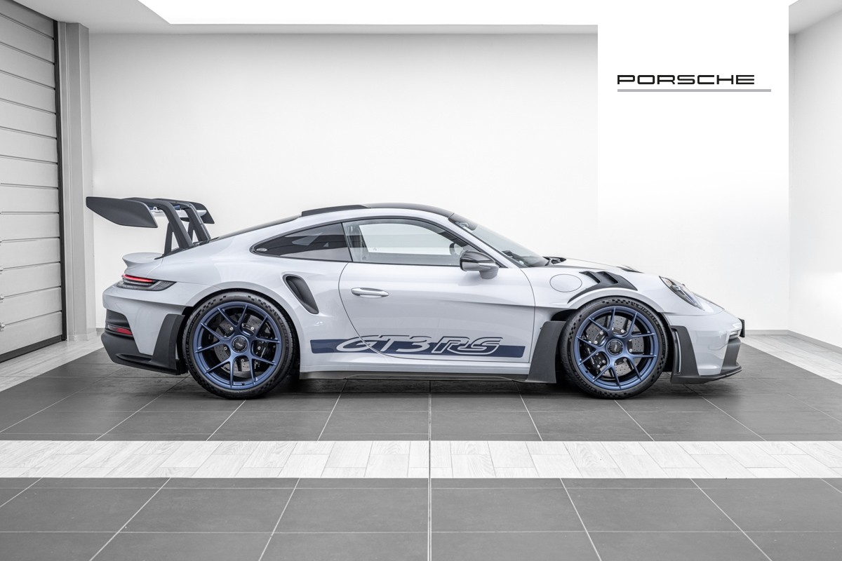 Porsche 911 GT3 RS (992) Weissach Package