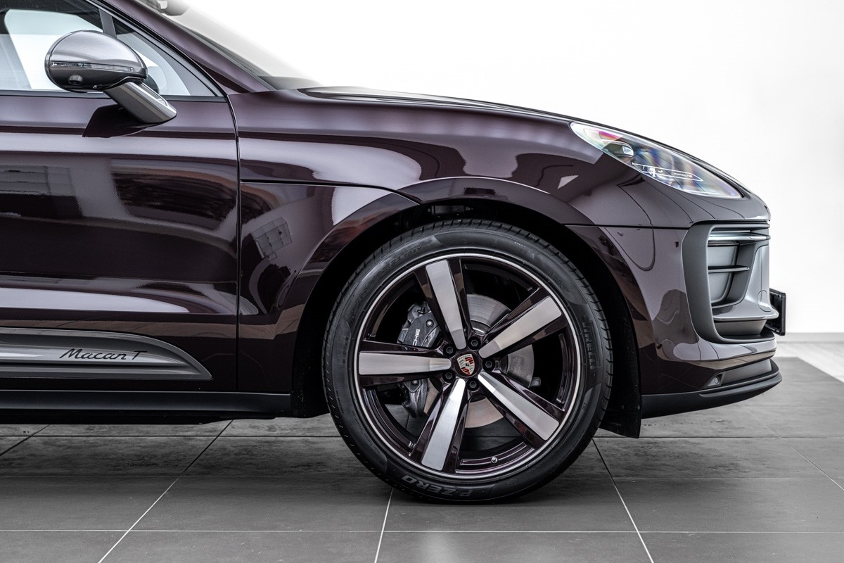 Porsche Macan T