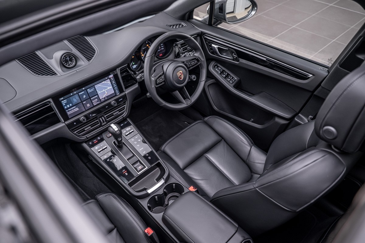 Porsche Macan T