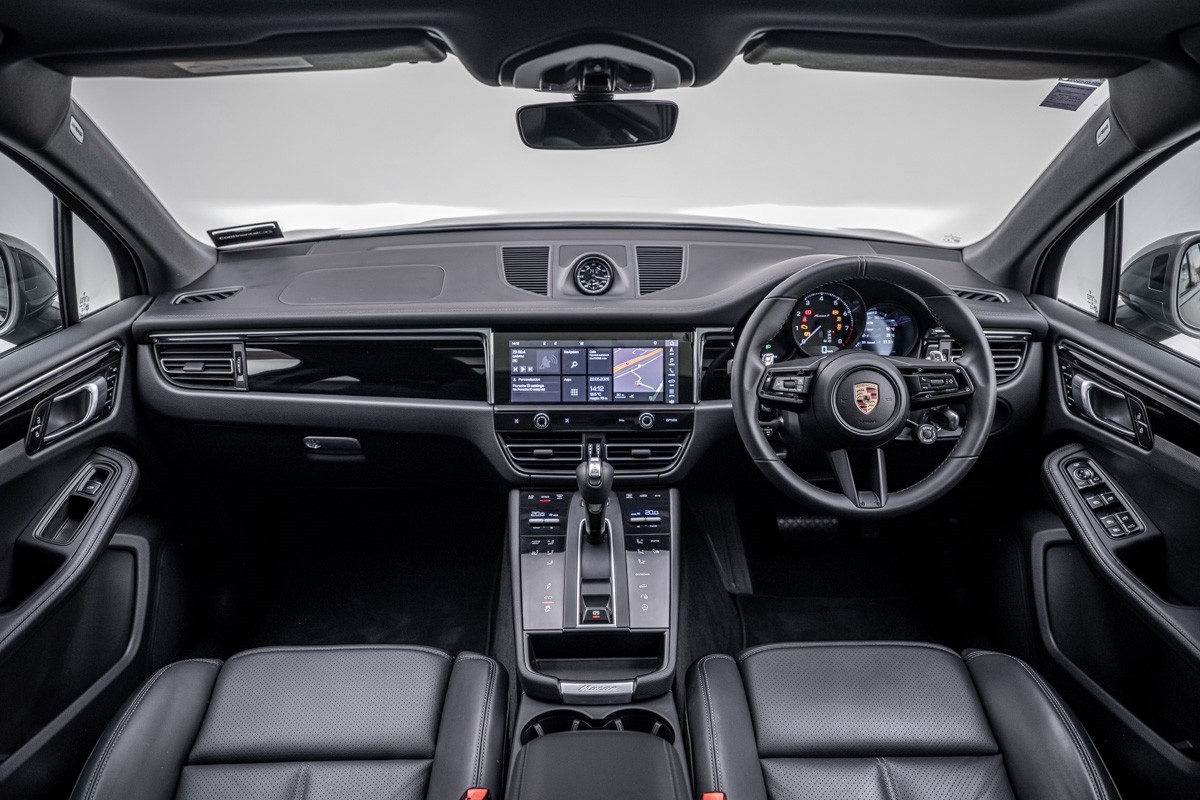 Porsche Macan T