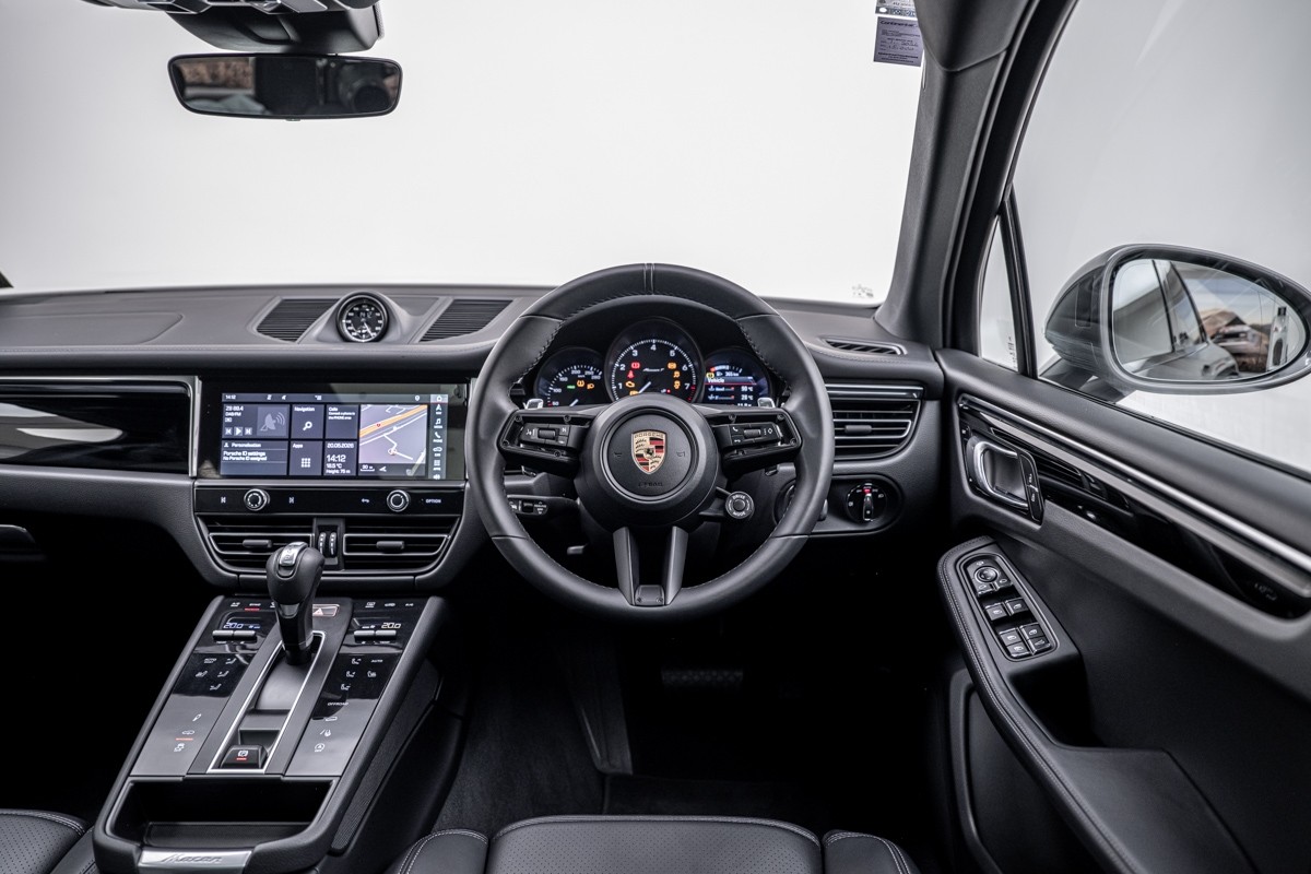 Porsche Macan T
