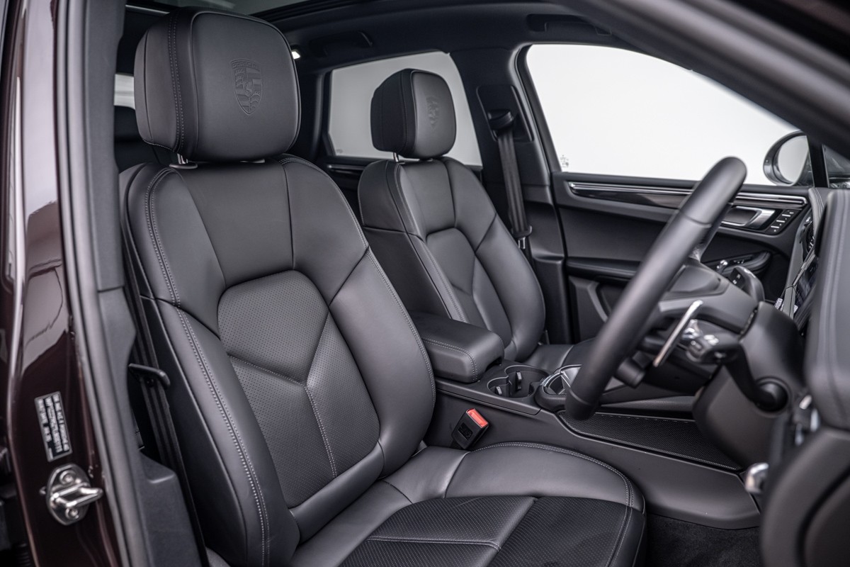 Porsche Macan T