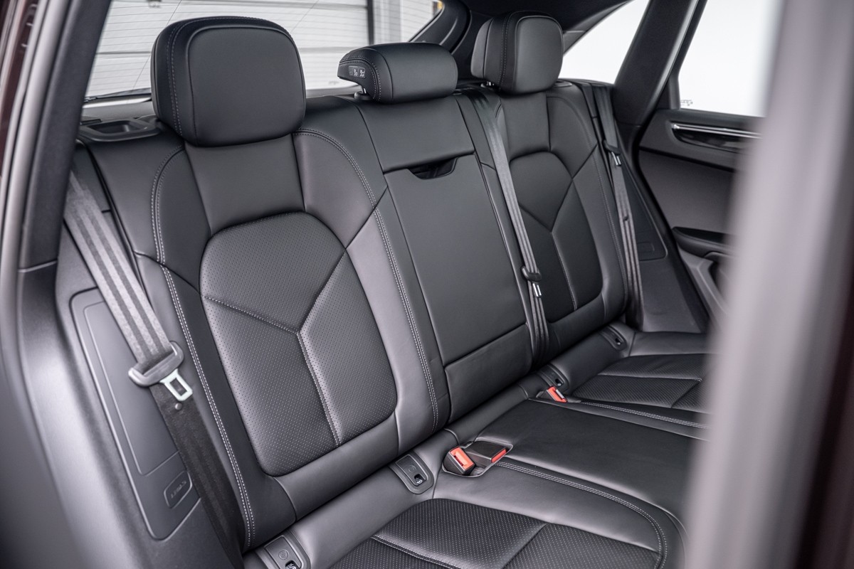 Porsche Macan T
