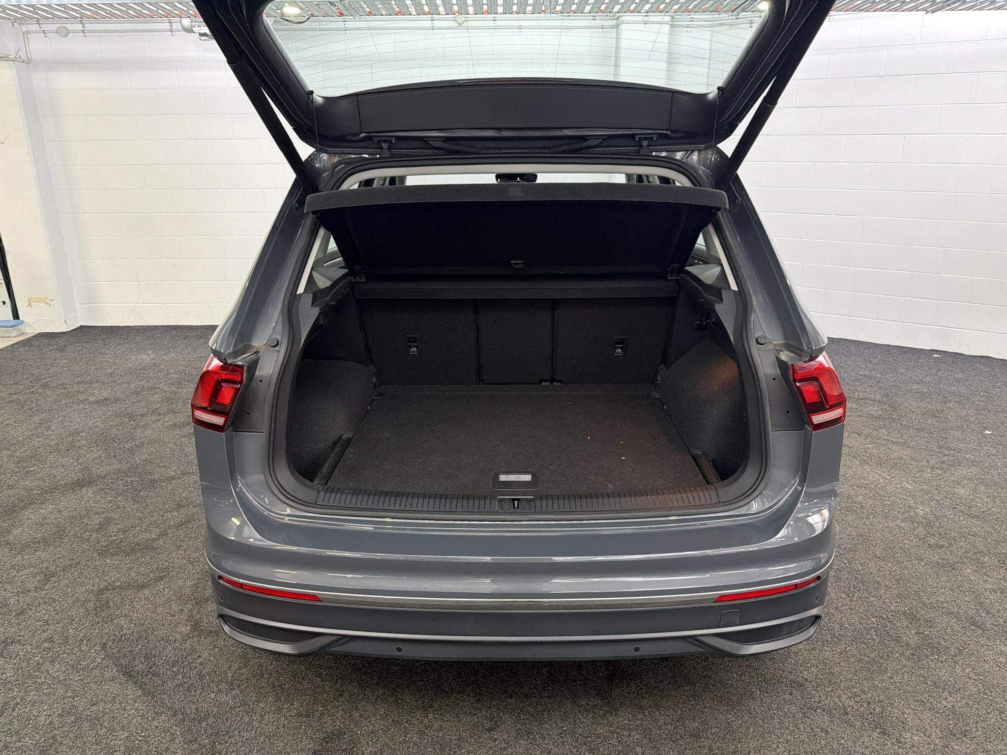 Volkswagen Tiguan TSI LIFE 2WD 1.4PT