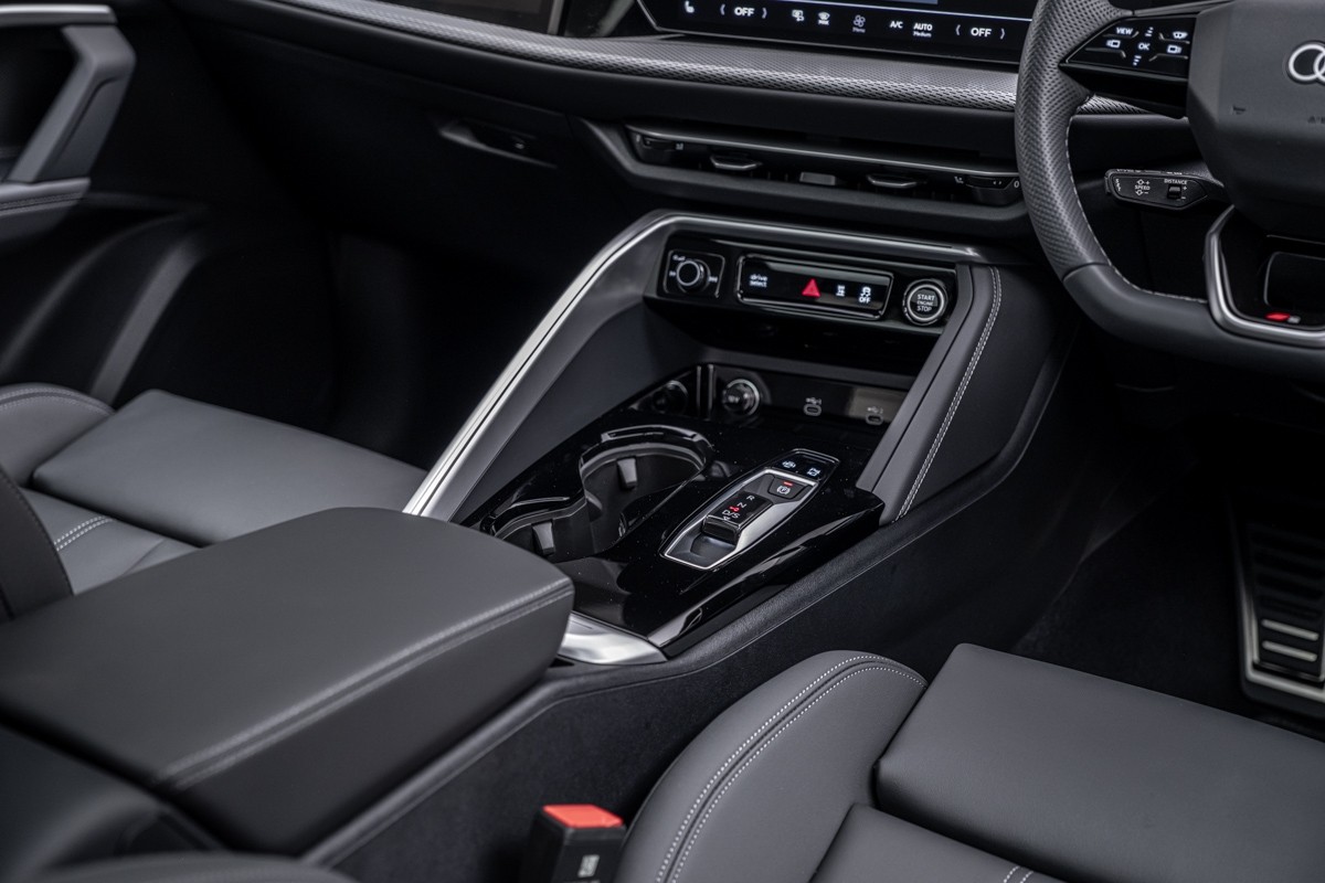 Audi Q5 SUV TFSI QUATTRO S TRONIC 150 KW