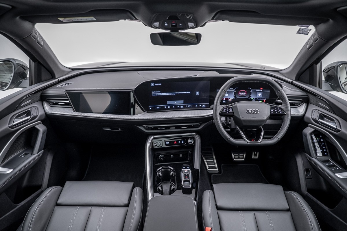 Audi Q5 SUV TFSI QUATTRO S TRONIC 150 KW