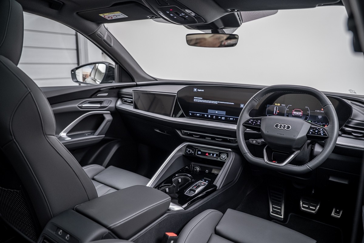 Audi Q5 SUV TFSI QUATTRO S TRONIC 150 KW