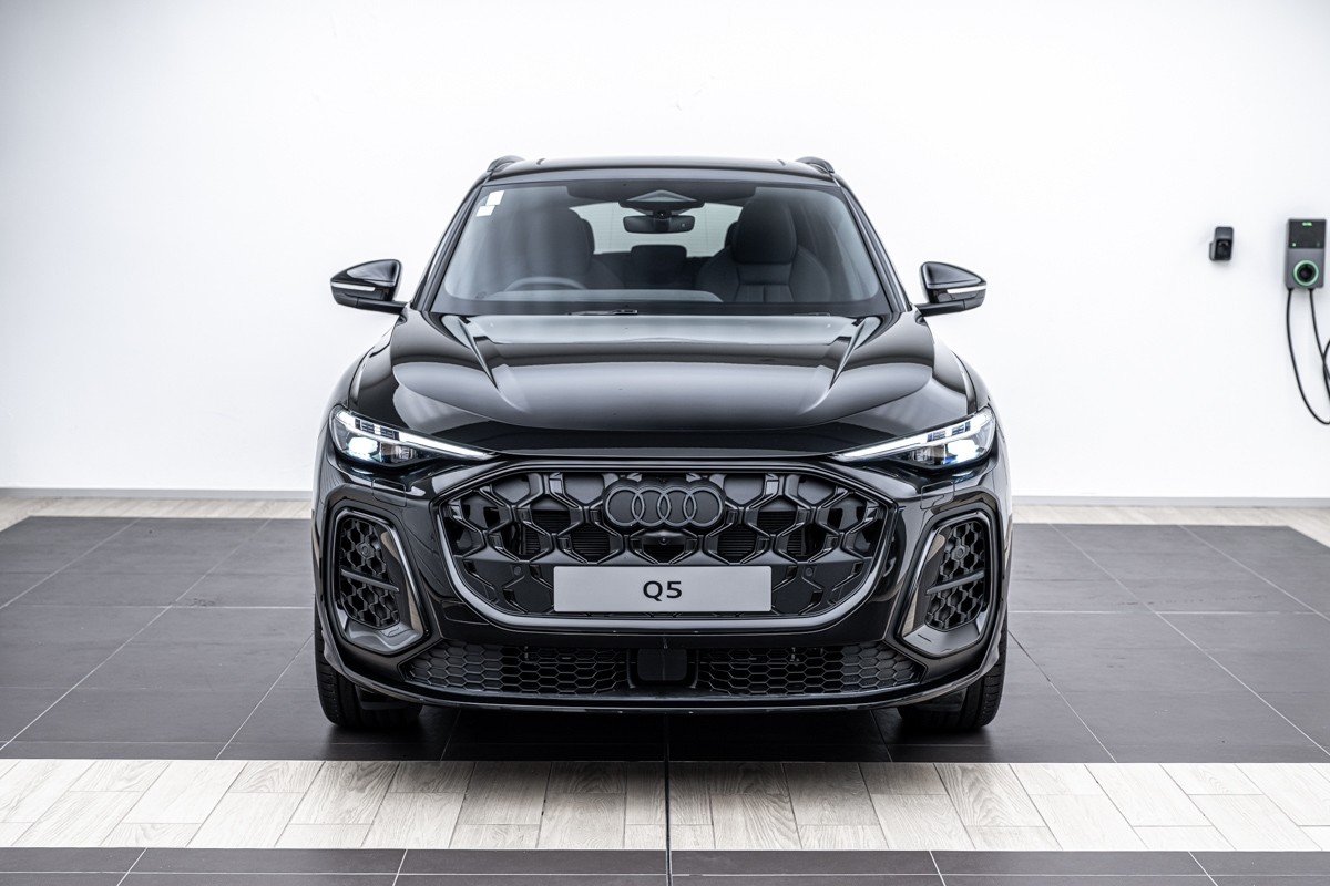 Audi Q5 SUV TFSI QUATTRO S TRONIC 150 KW