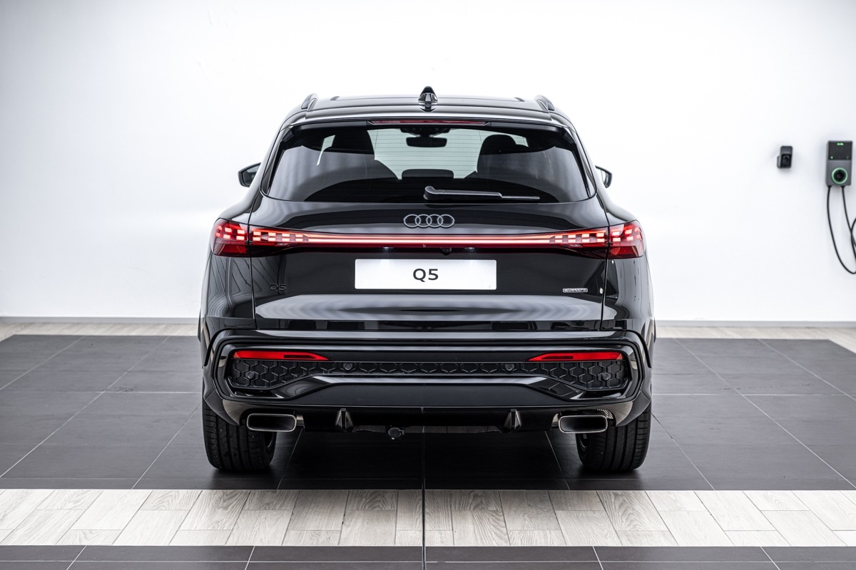 Audi Q5 SUV TFSI QUATTRO S TRONIC 150 KW