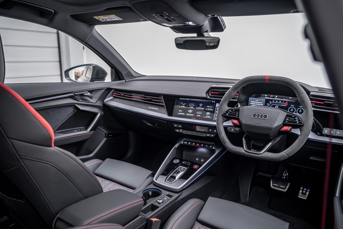 Audi RS3 SEDAN TFSI 294 KW