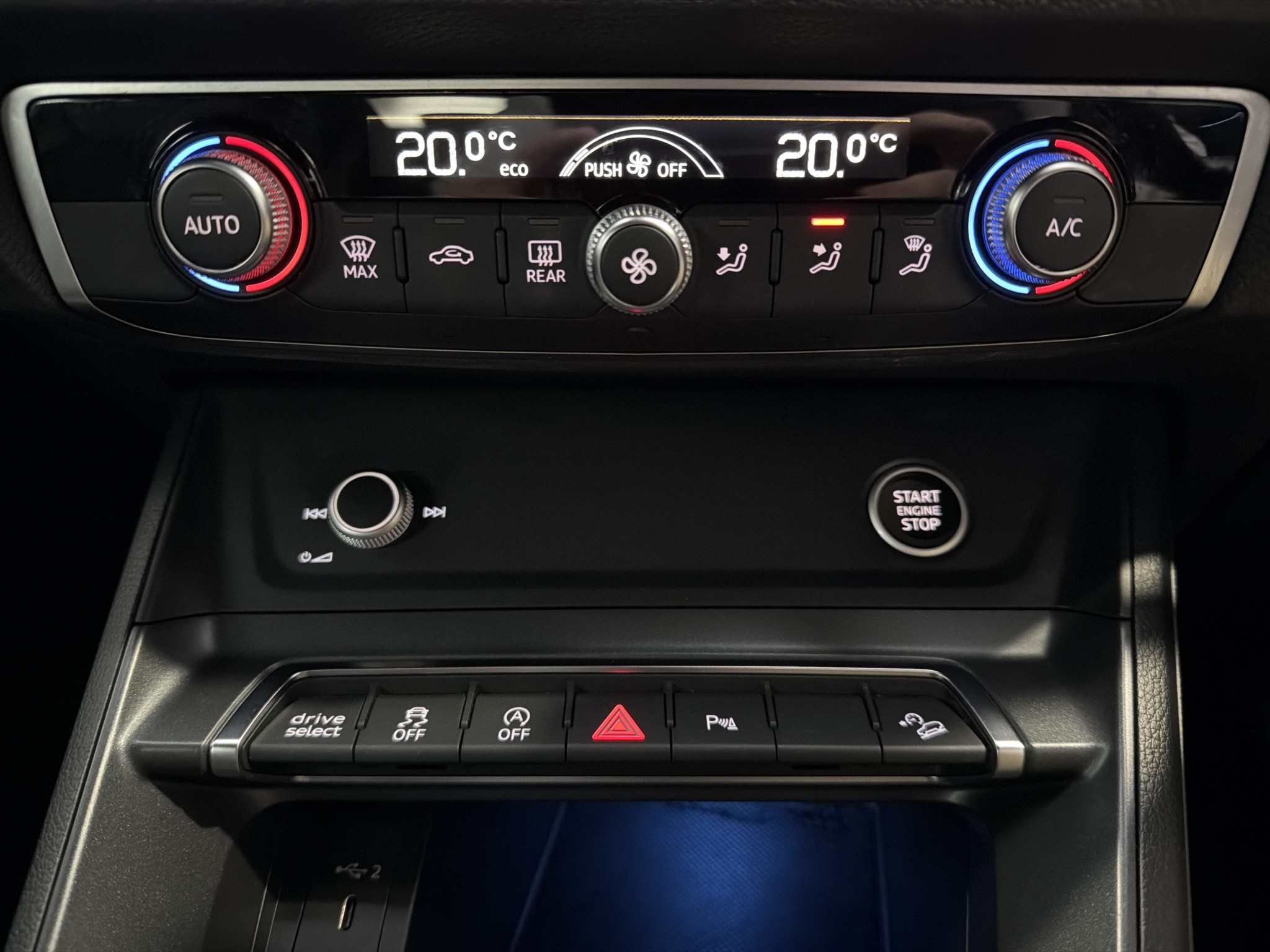 Audi Q3 45 TFSI Q S LINE
