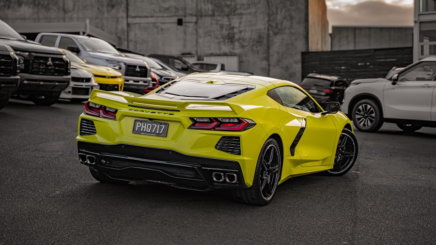 2022 Chevrolet Corvette 2