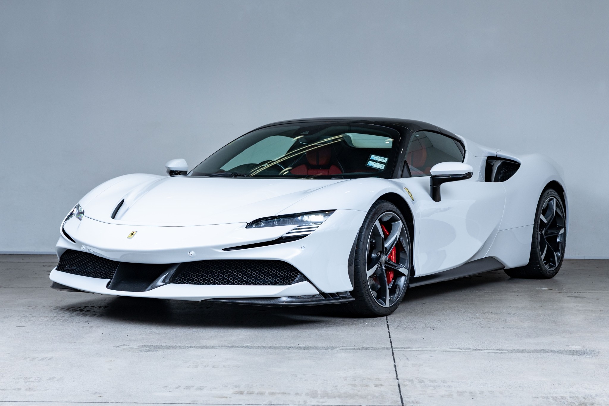 Ferrari SF90 Spider