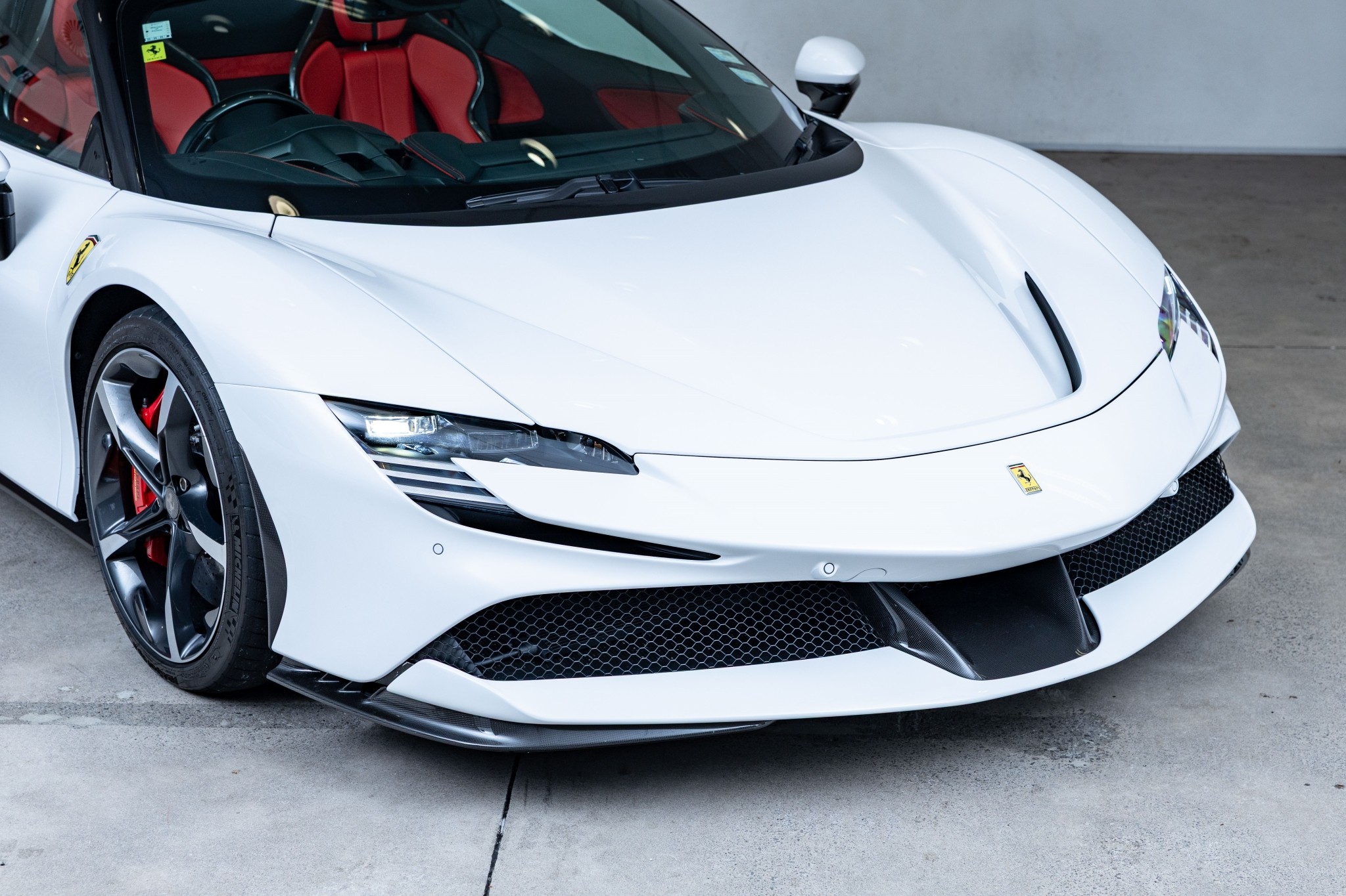Ferrari SF90 Spider