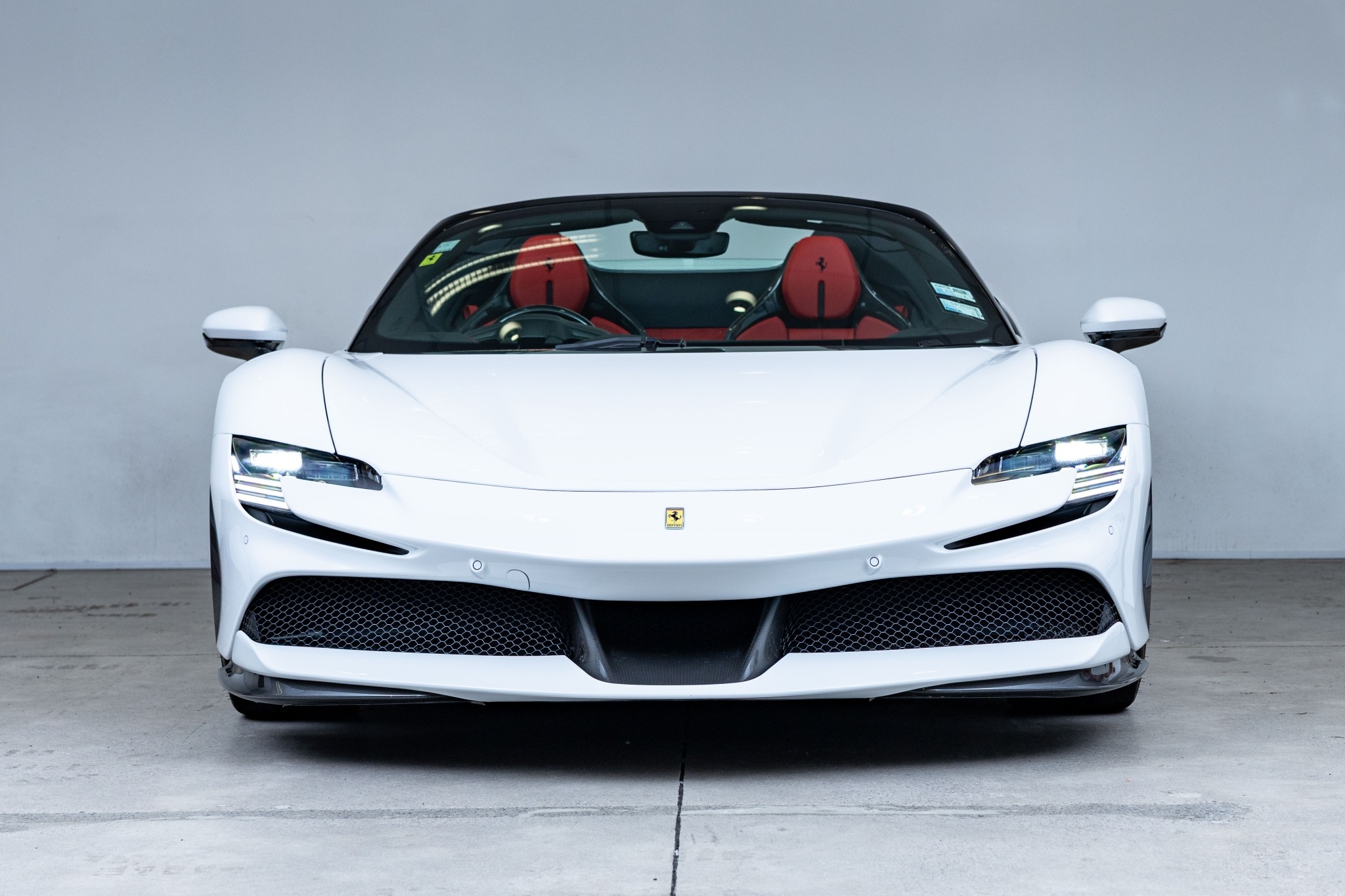 Ferrari SF90 Spider