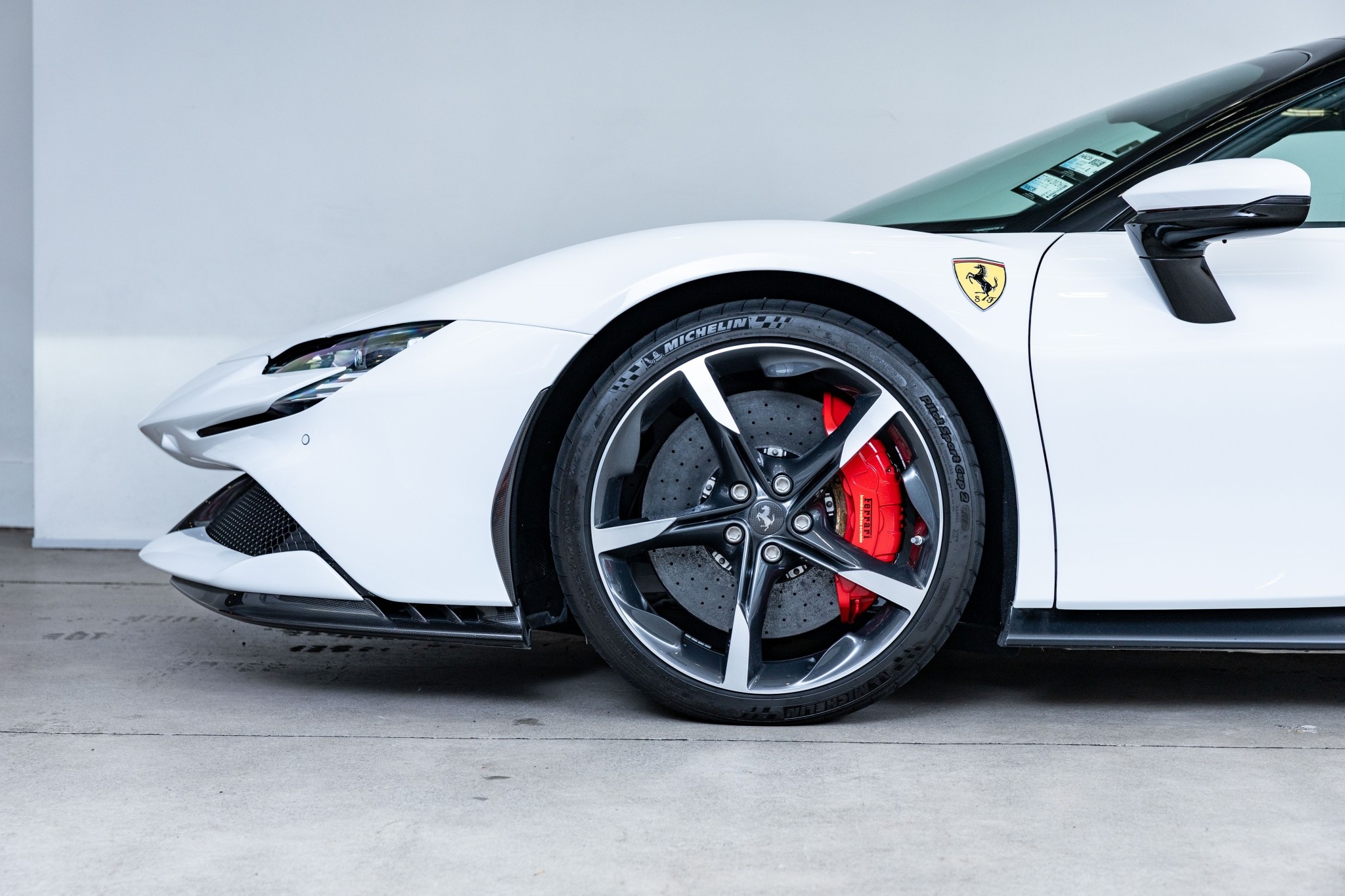 Ferrari SF90 Spider
