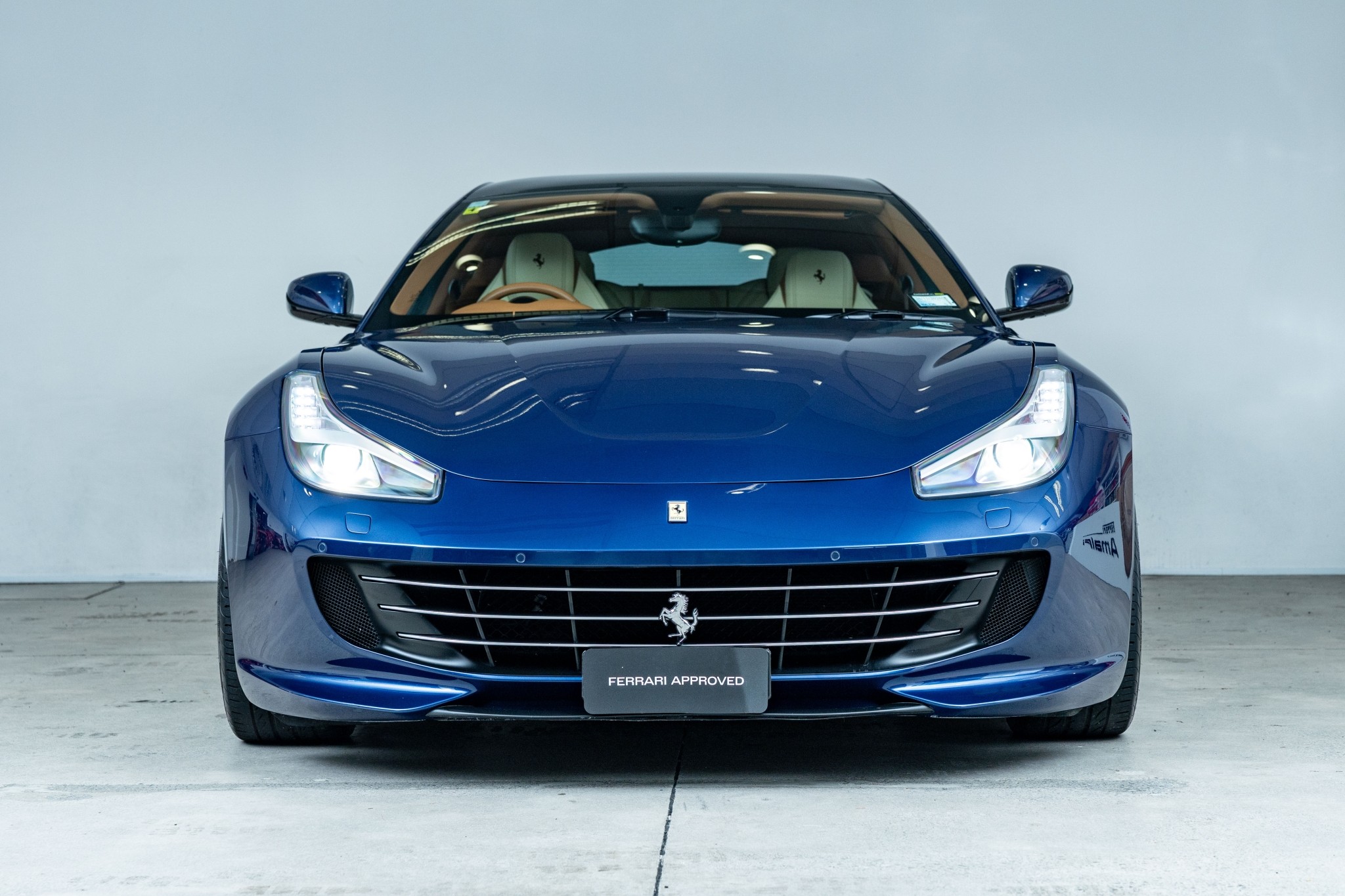 Ferrari GTC4Lusso 