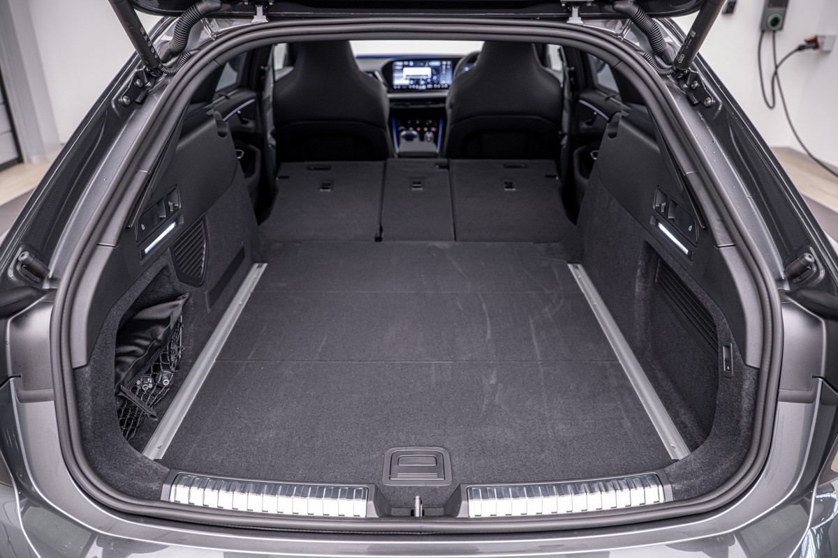 Audi A6 Avant TFSI 270kW