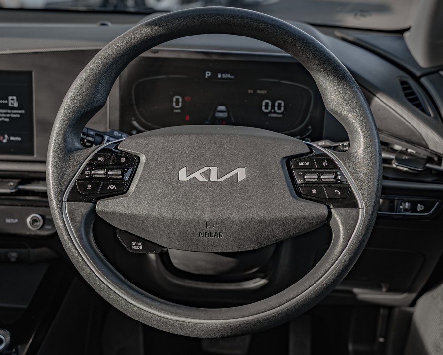 2023 Kia Niro 11