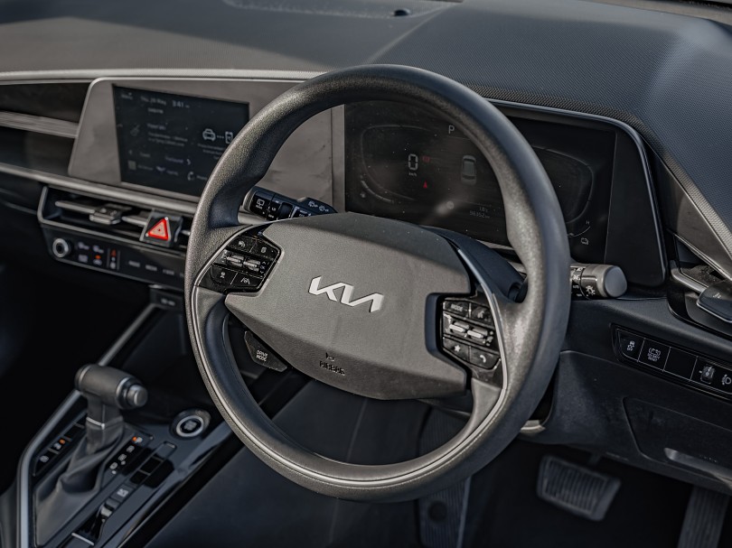 2023 Kia Niro 9