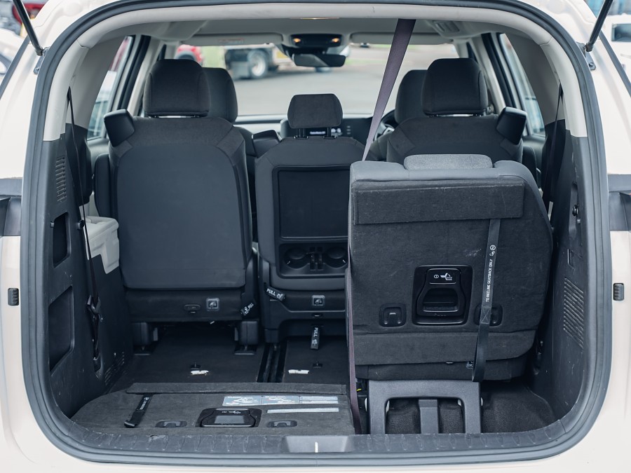 2022 Kia Carnival 19