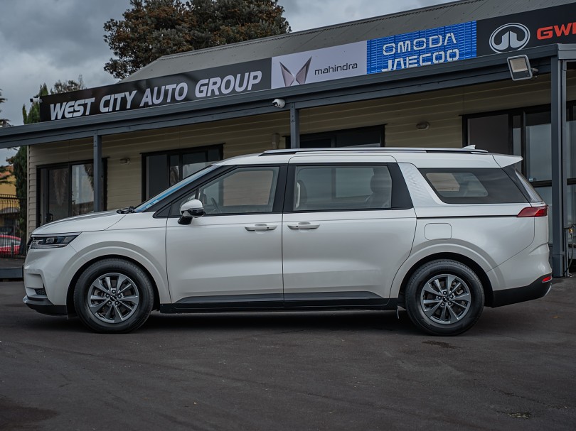 2022 Kia Carnival 5